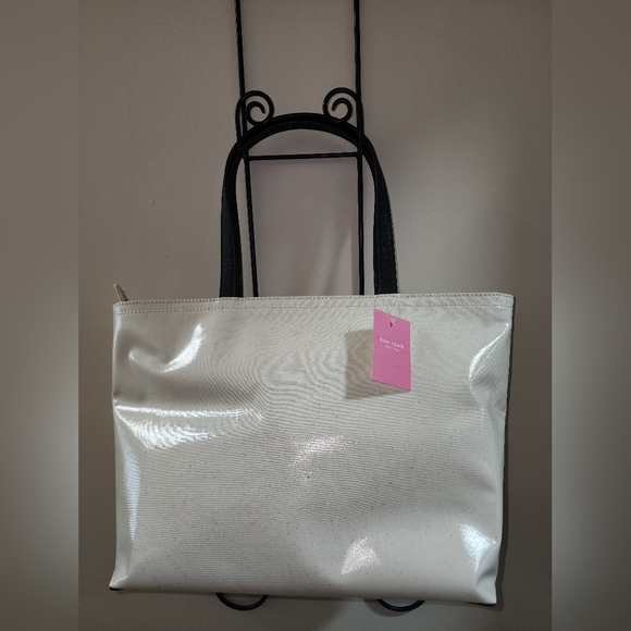 Kate Spade Disney Minnie Mouse Limited Edition Tote NWT Bow - Picture 6 of 8